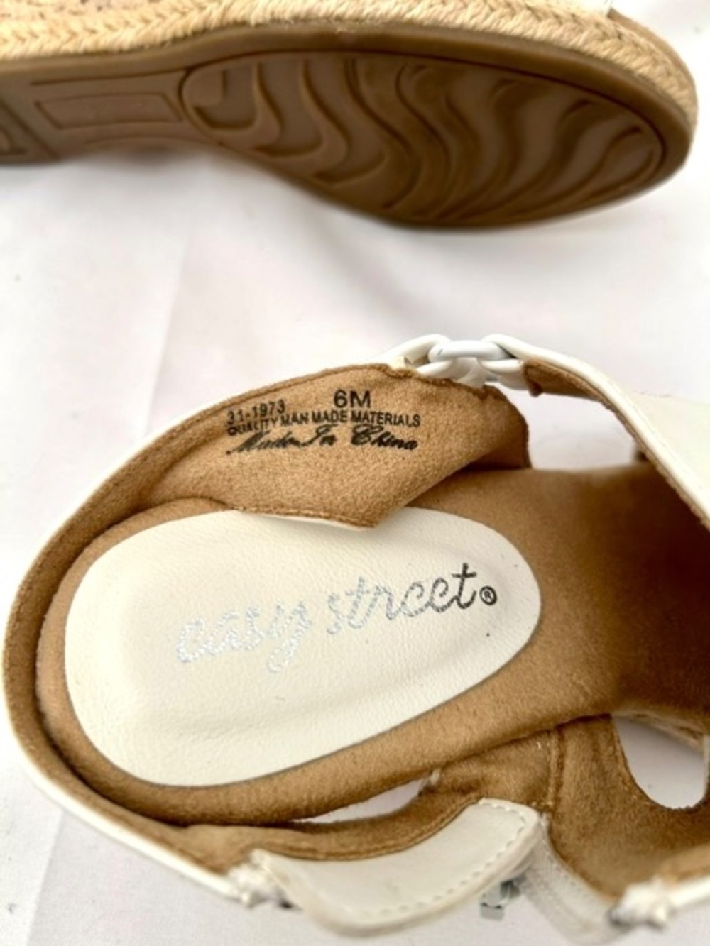 Easy Street Women Sandals - Picture 7 of 7